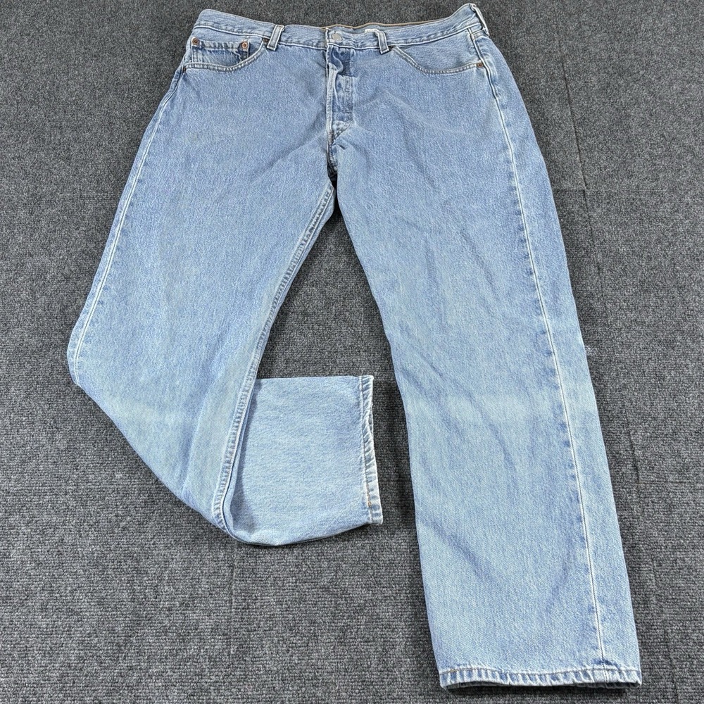 Vintage Y2K Levi's 501 Button Fly Jeans Fits 36x31 Red‎ Tab Distressed Fade Blue